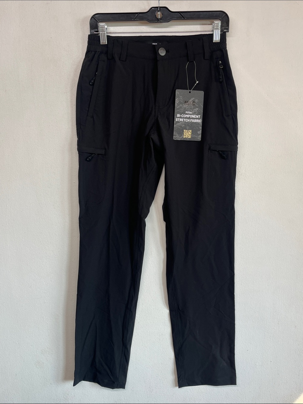 Women’s Sz 4 Mier Black Stretch lightweight Hiking Cargo Pants with Zip Pockets